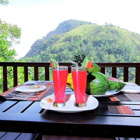Blue Ribbon Homestay เอลลา ภายนอก รูปภาพ