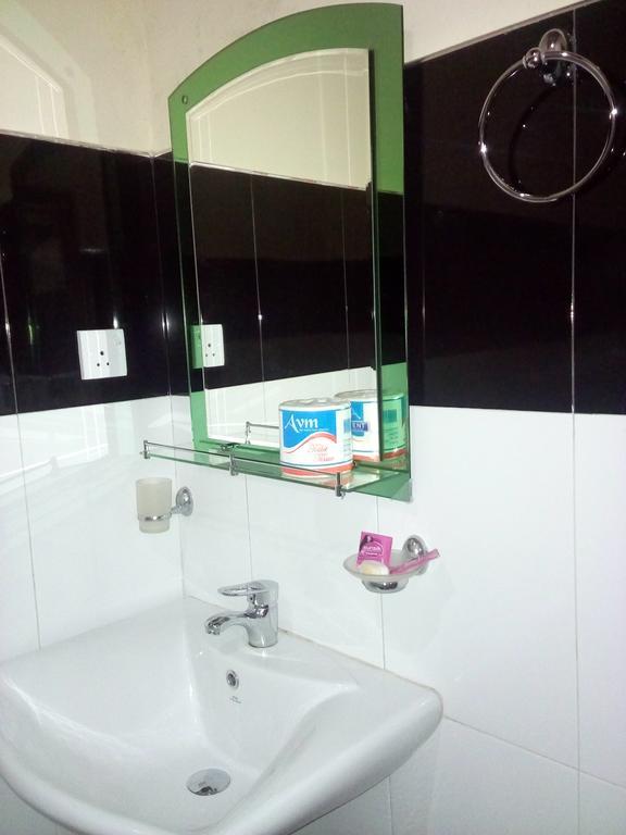 Blue Ribbon Homestay เอลลา ภายนอก รูปภาพ