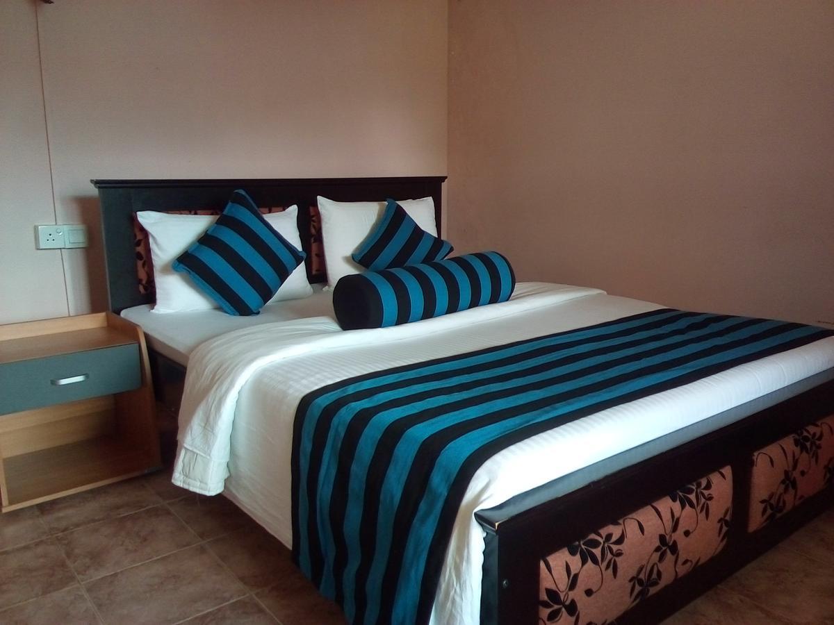 Blue Ribbon Homestay เอลลา ภายนอก รูปภาพ